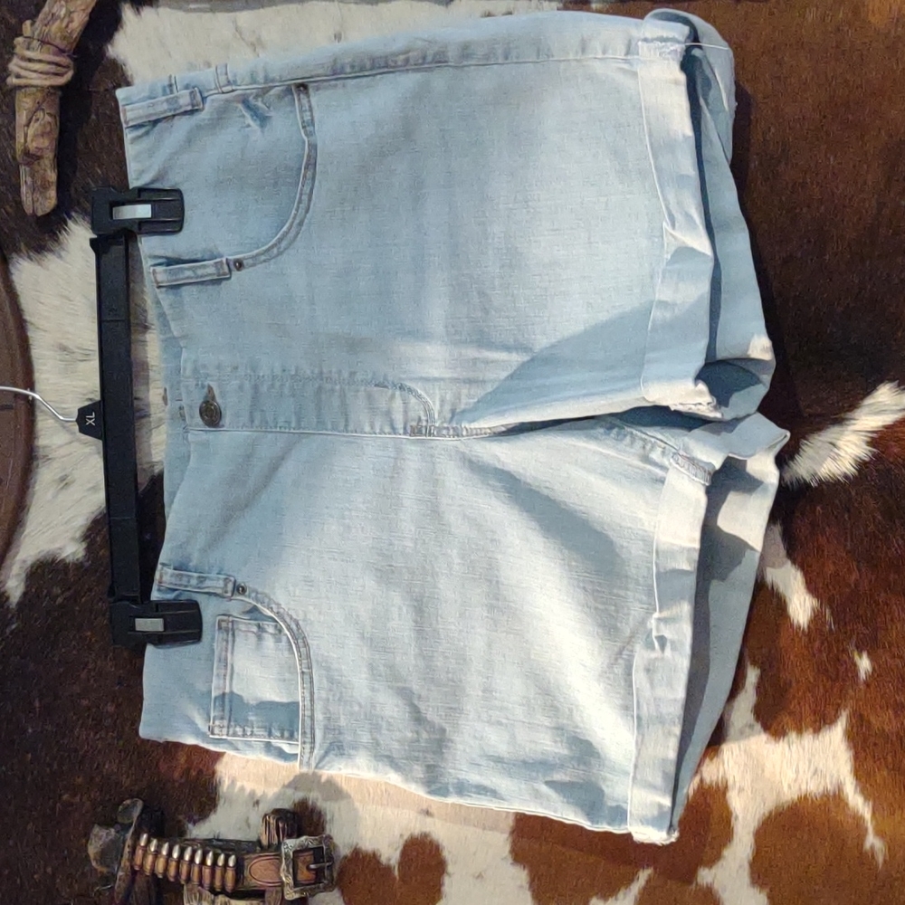 Light blue jean shorts Sz LG 12-14 NWOT